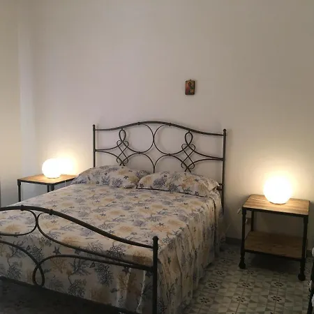 Villa Elide